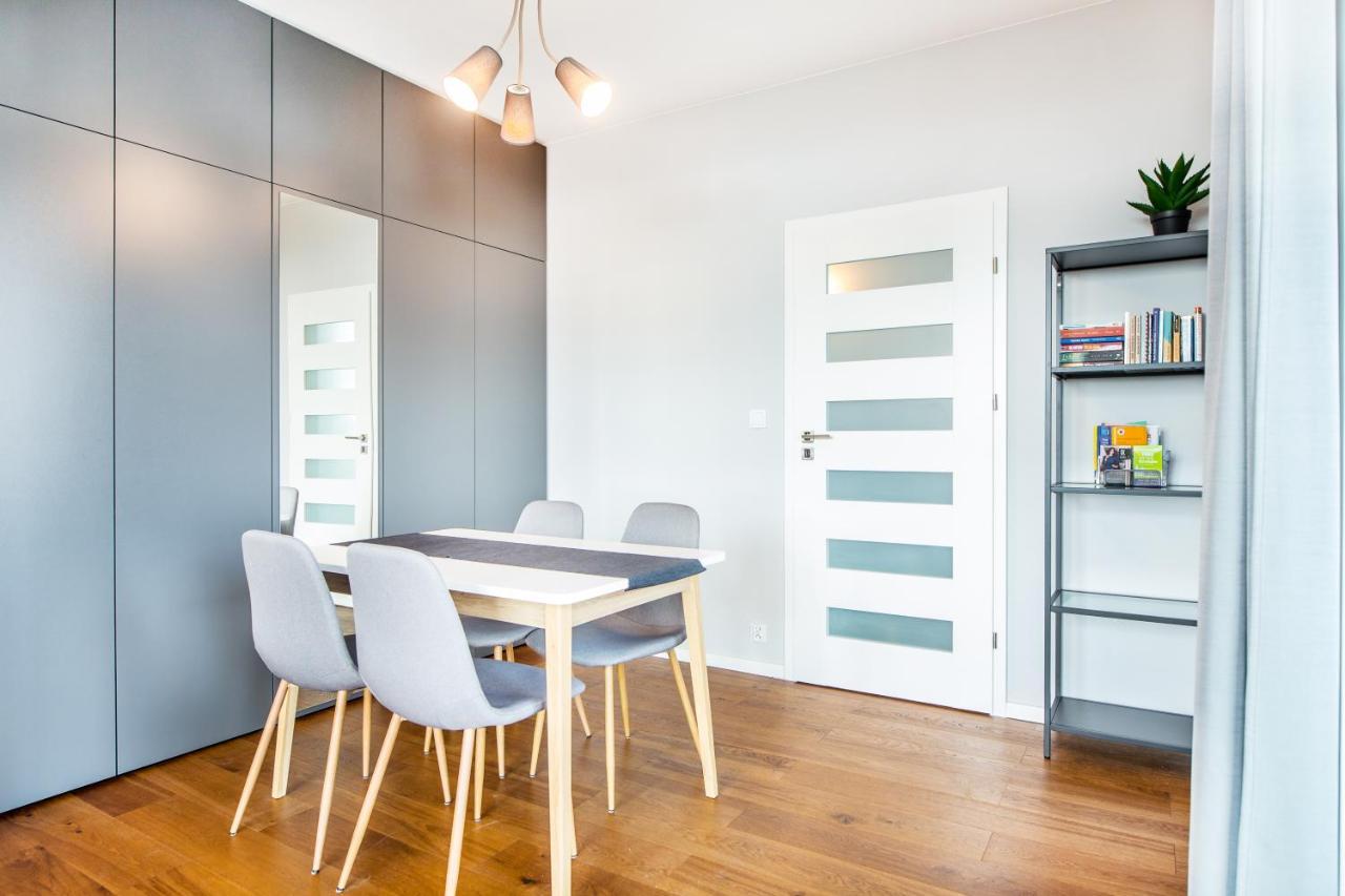קרקוב Mogilska Tower Apartments Near Tauron Arena By Inpoint - Free Underground Parking מראה חיצוני תמונה